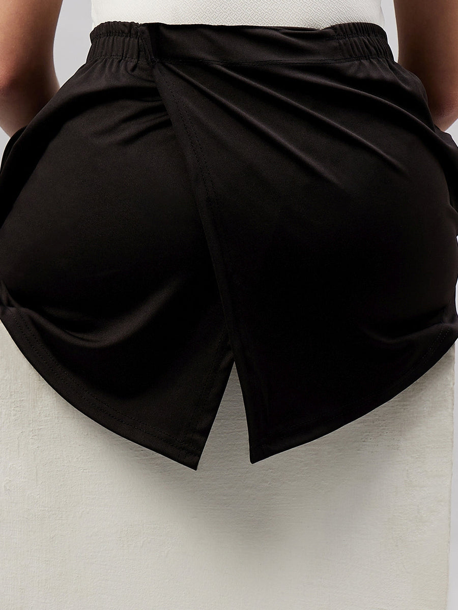 Open Backlass Short